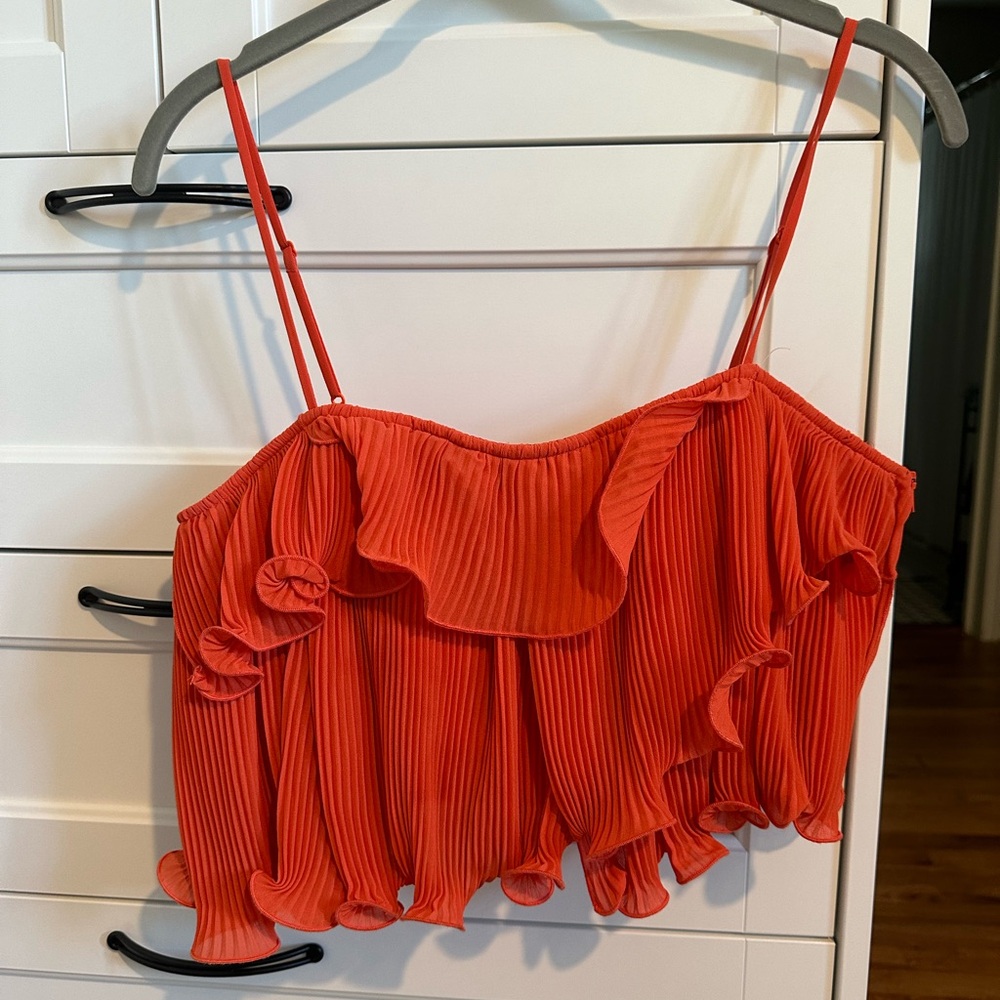 Amur Ainsley top
